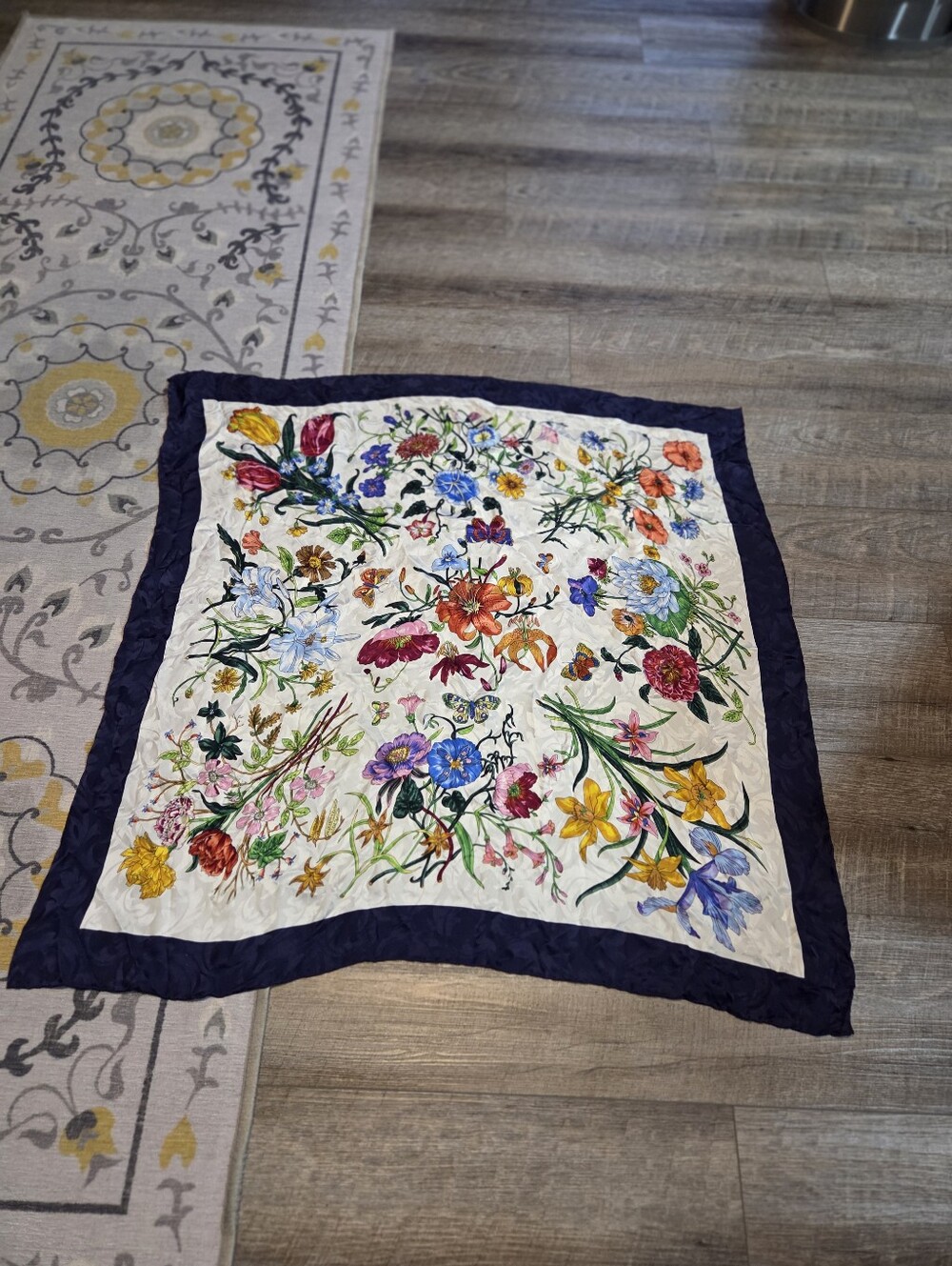 SETA 100% SILK ITALY